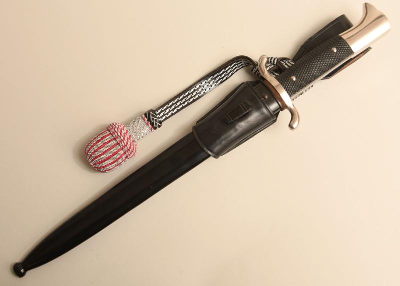 GERMAN WWII FIRE DRESS BAYONET MINT.