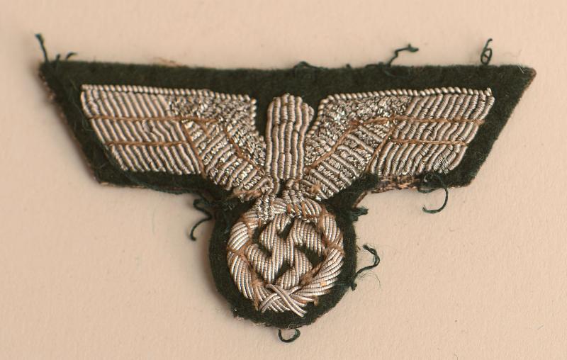 GERMAN WWII ARMY OFFICERS OVERSEAS CAP OR VISOR CAP EAGLE.