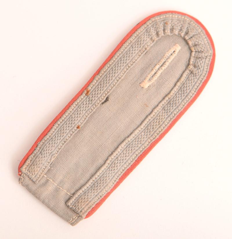 GERMAN WWII LUFTWAFFE SHIRT SHOULDER BOARD.