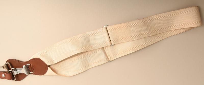 GERMAN WWII SINGLE SWORD STRAP AND SHOULDER BELT.