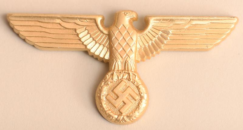 GERMAN WWII POLITICAL LEADERS CAP EAGLE, MINT.