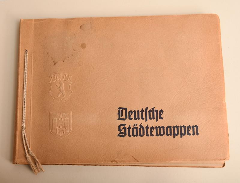 GERMAN WWII GERMAN STATE COAT OF ARMS ALBUM.