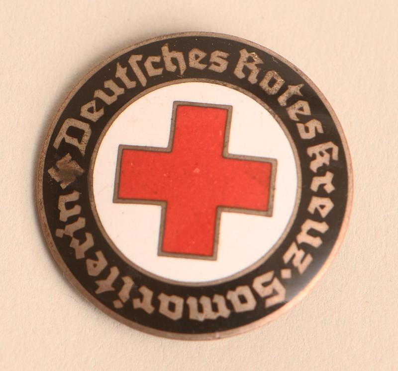 GERMAN WWII RED CROSS SAMARITANS BADGE.