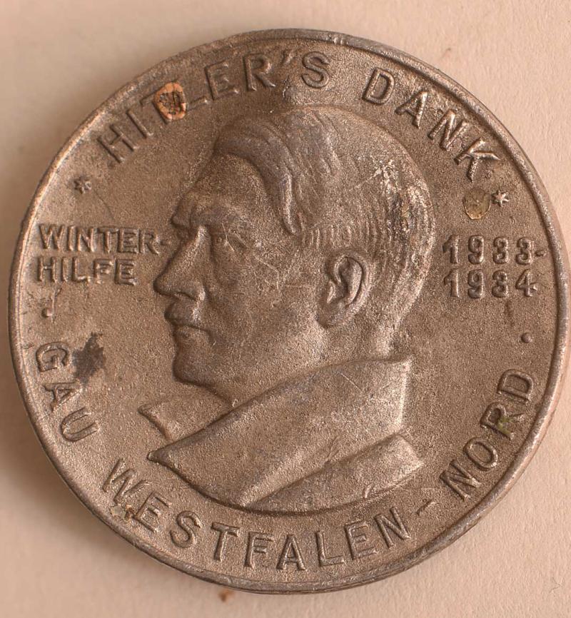 GERMAN WWII ADOLF HITLER DAY BADGE.
