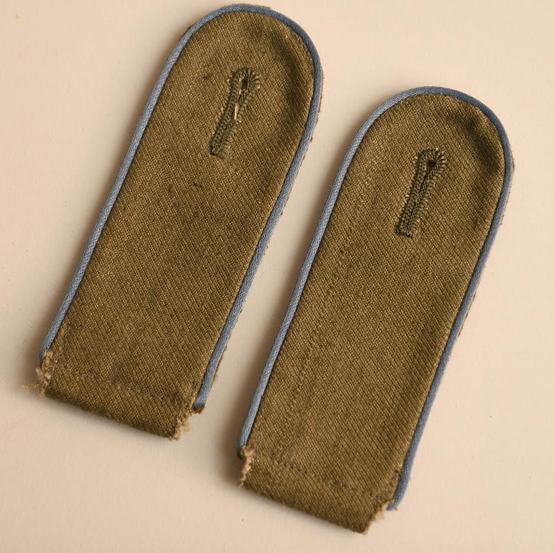 GERMAN WWII AFRIKAKORPS TRANSPORT  SHOULDER BOARD PAIR.