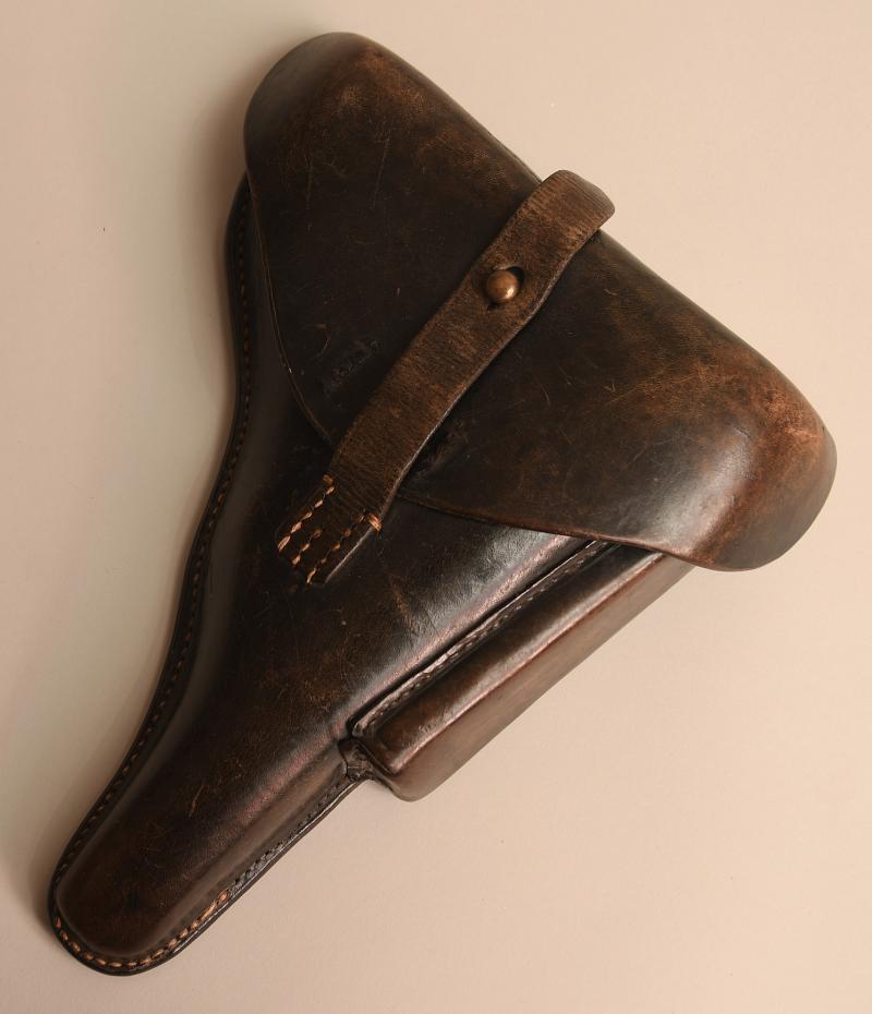 GERMAN WWII POLICE LUGER HOLSTER.