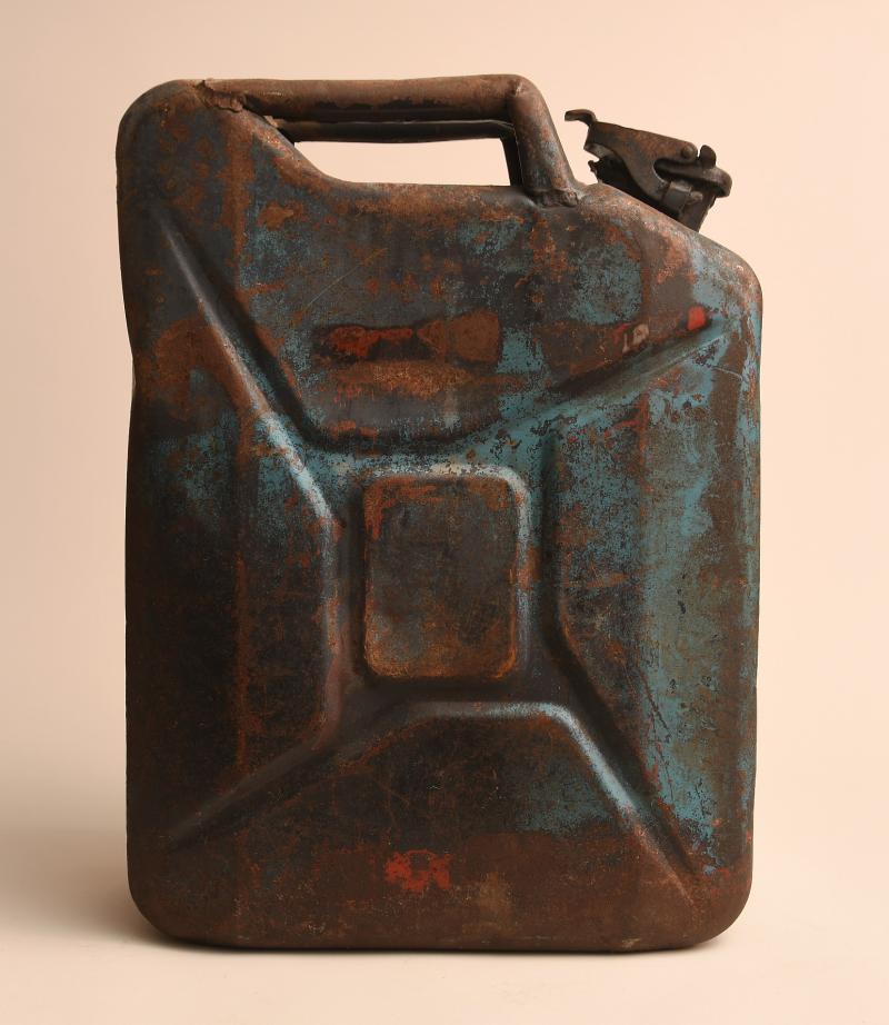 GERMAN WWII PETROL (JERRY) CAN.