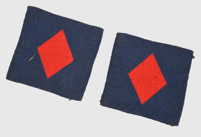 BRITISH WWII 61ST DIVISION PAIR OF PATCHES.
