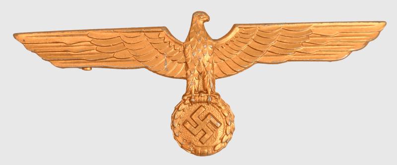 GERMAN WWII KRIEGSMARINE OFFICERS REMOVABLE BREAST EAGLE.