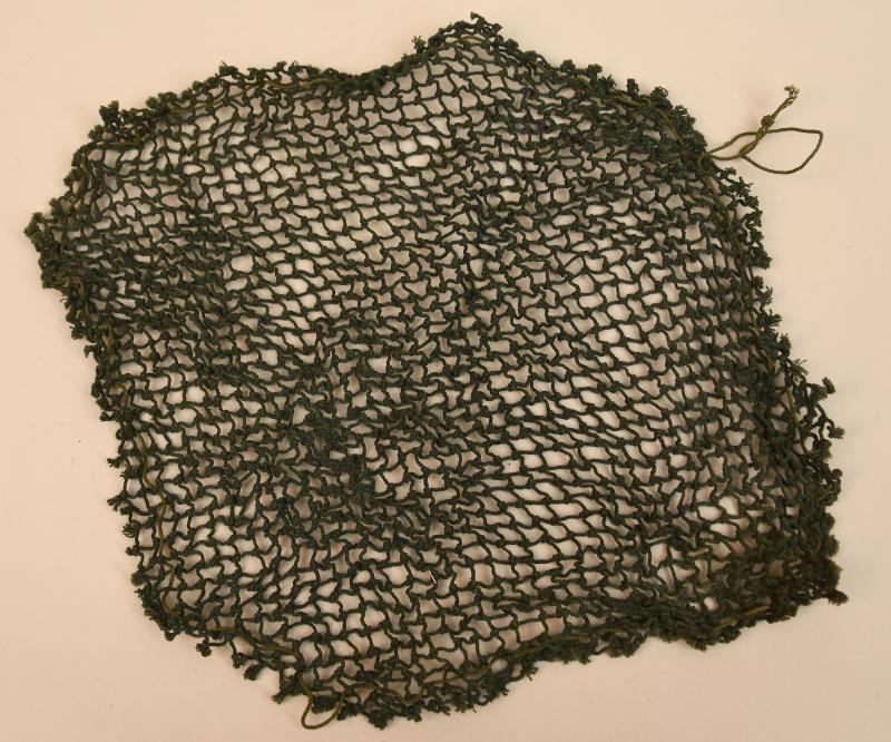 U.S.A. WWII HELMET NET.