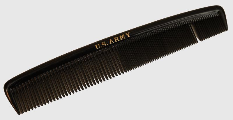 U.S.A. WWII ARMY ISSUE COMB.
