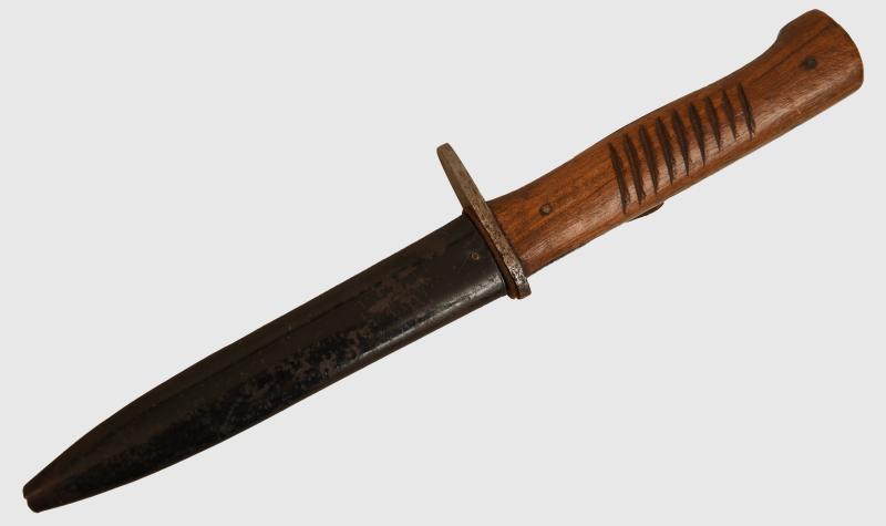 GERMAN WWI ERNST BUSCH FIGHTING KNIFE.