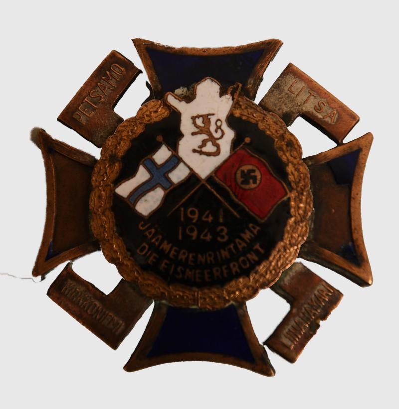 GERMAN WWII  FINISH GERMAN ENAMEL CROSS.