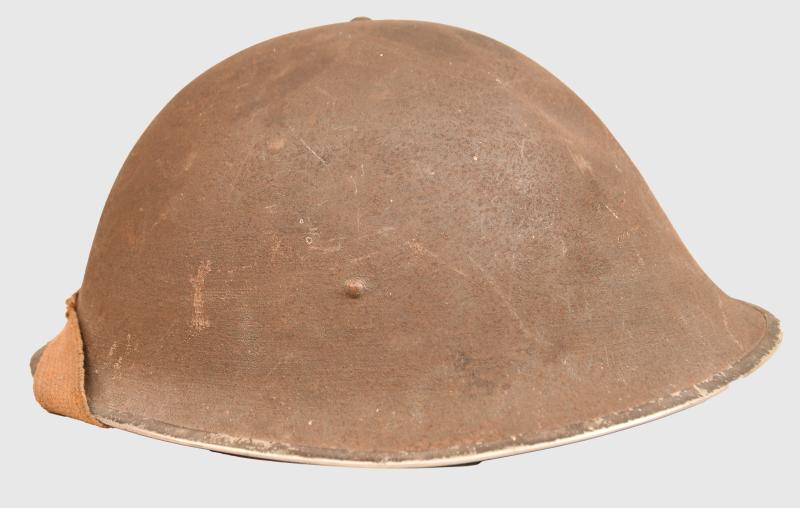 BRITISH WWII  MARK  III 1944 TURTLE HELMET.