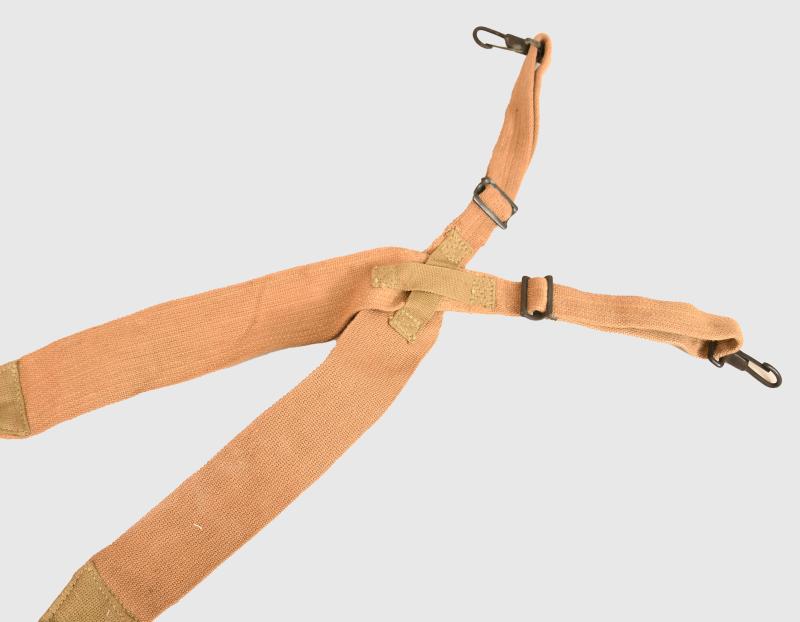 US WWII COMBAT SUSPENDERS.