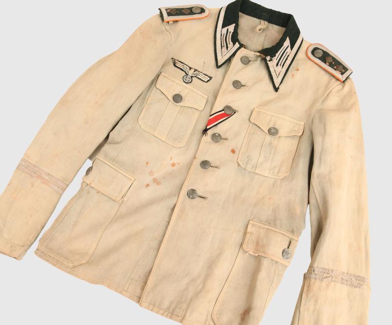 GERMAN WWII ARMY HERRINGBONE TWILL SOUTHERN FRONT TUNIC.