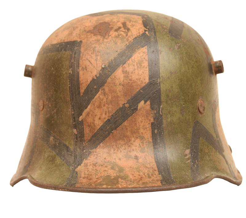 GERMAN WWI ZIGZAG PATTERN M.16 CAMOUFLAGE HELMET.