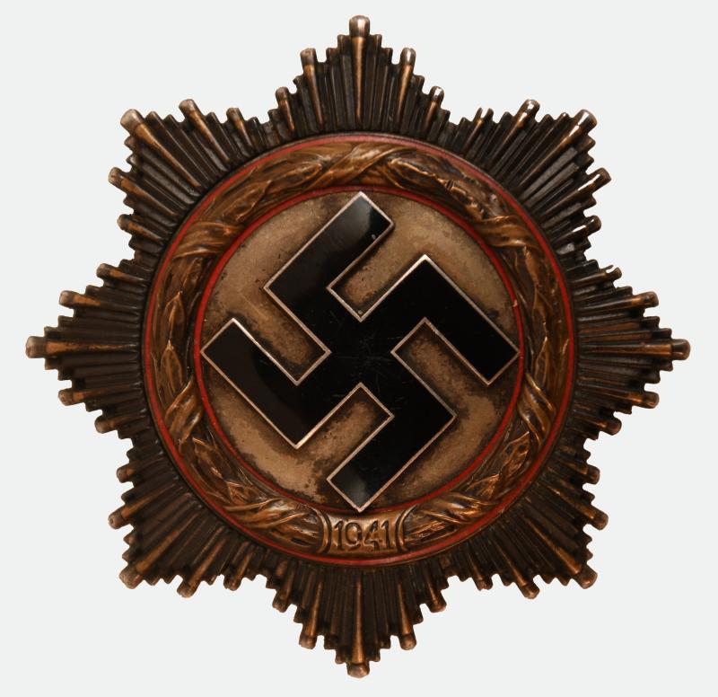 GERMAN WWII GERMAN CROSS IN GOLD SERVICE WORN IDENTIFIED.