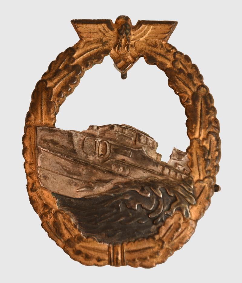 GERMAN WWII KRIEGSMARINE 1st PATT E BOAT BADGE.