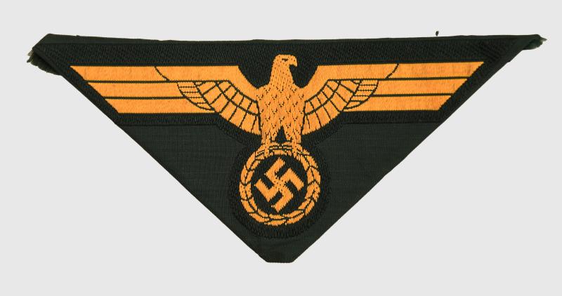 GERMAN WWII COASTAL ARTILLERY MAN’S BREAST EAGLE.