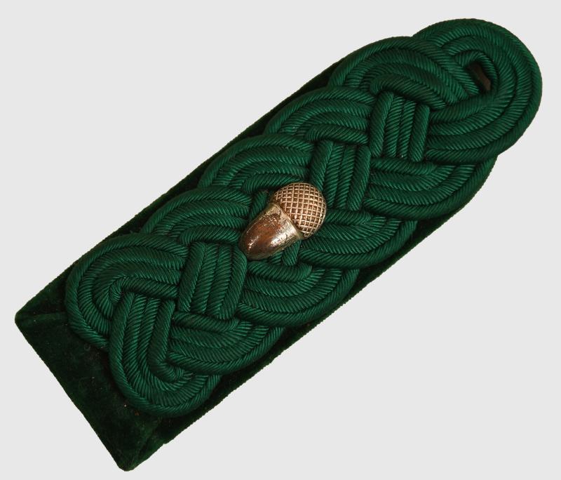 GERMAN WWII FORESTRY SERVICE OFFICIALS SHOULDER BOARD.