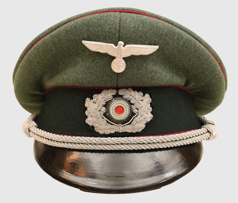 GERMAN WWII ARMY SMOKE TROOPS VISOR CAP.