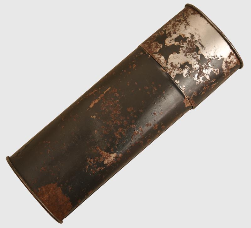 GERMAN WWII NITSCHE AND GUNTHER GOGGLE CONTAINER.