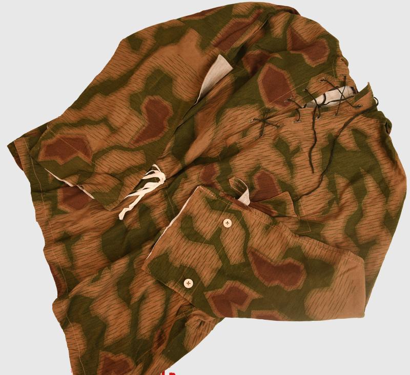 GERMAN WWII ARMY TAN AND WATER CAMOUFLAGE SMOCK.