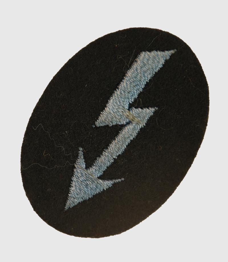 GERMAN WWII ARMY LIGHTNING BLITZ TRANSPORT UNIT.