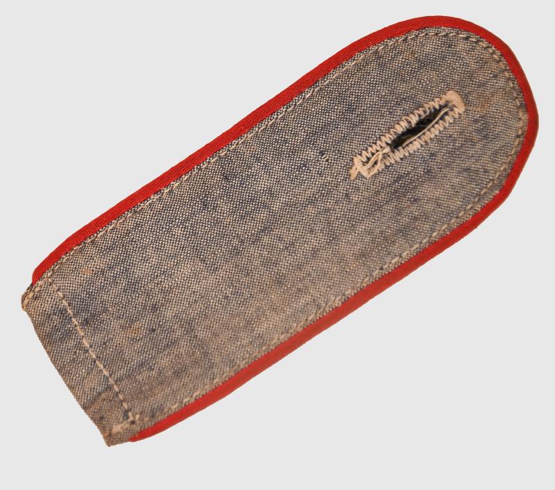 GERMAN WWII LUFTWAFFE BLUE SHIRT SHOULDER BOARD.