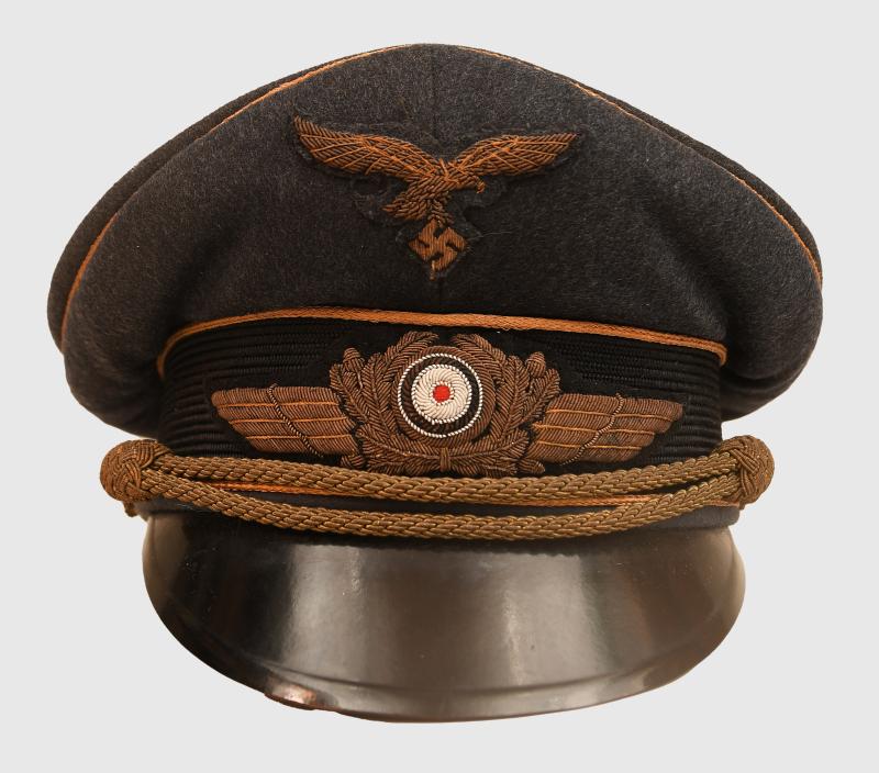 GERMAN WWII LUFTWAFFE GENERALS VISOR CAP.