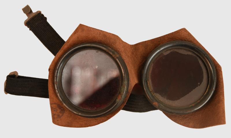 GERMAN WWII GENERAL-PURPOSE GOGGLES.