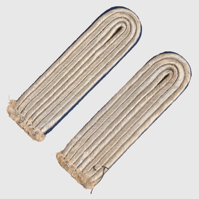 GERMAN WWII LUFTWAFFE MEDICAL BRANCH OFFICERS SHOULDER BOARDS.