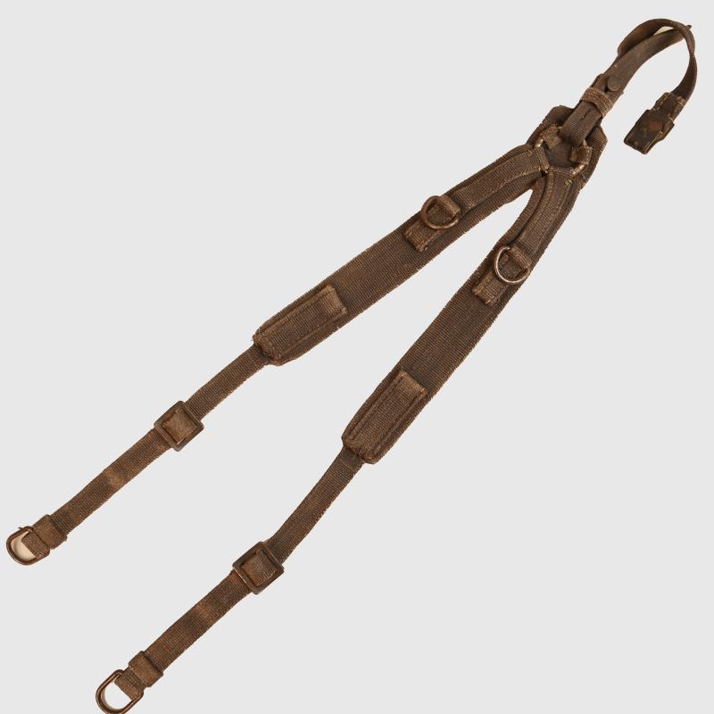 GERMAN WWII LUFTWAFFE BLUE WEB Y STRAP SET.