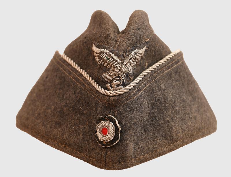GERMAN WWII LUFTWAFFE OFFICERS OVERSEAS CAP.