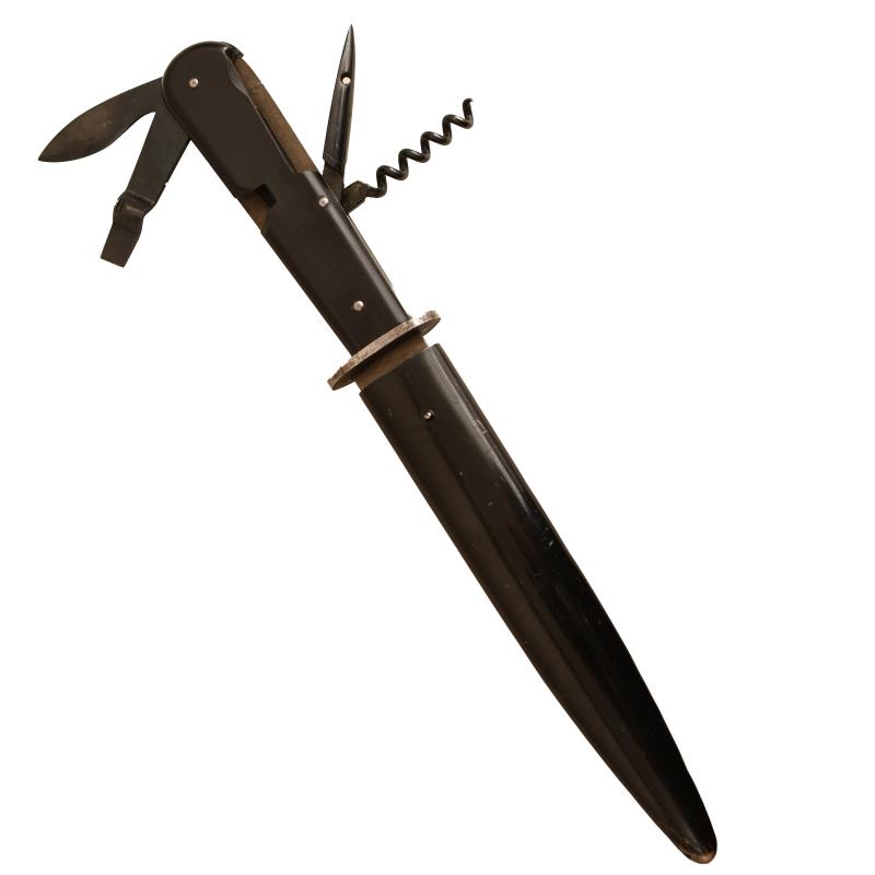 GERMAN WWII MACHINE GUNNERS UTILITY KNIFE.