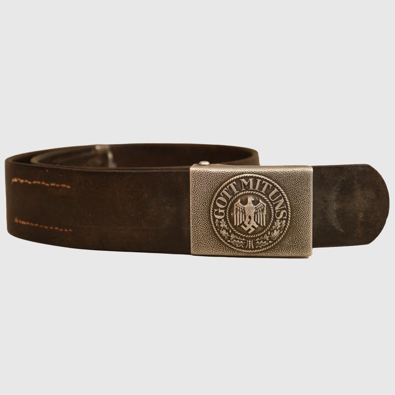 GERMAN WWII ARMY COMBAT BELT AND BUCKLE.