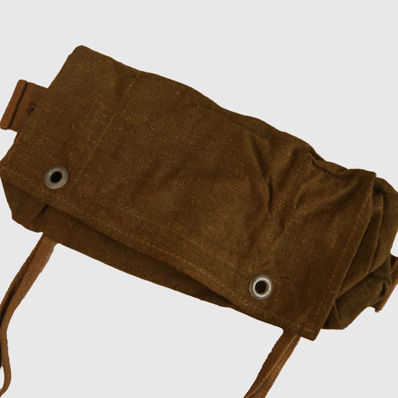 GERMAN WWII A FRAME SUPPLEMENT BAG WITH LEATHER STRAPS.