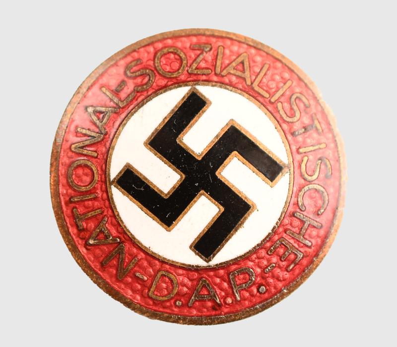 GERMAN WWII NSDAP MEMBERSHIP BADGE MARKED RZM 1/93.