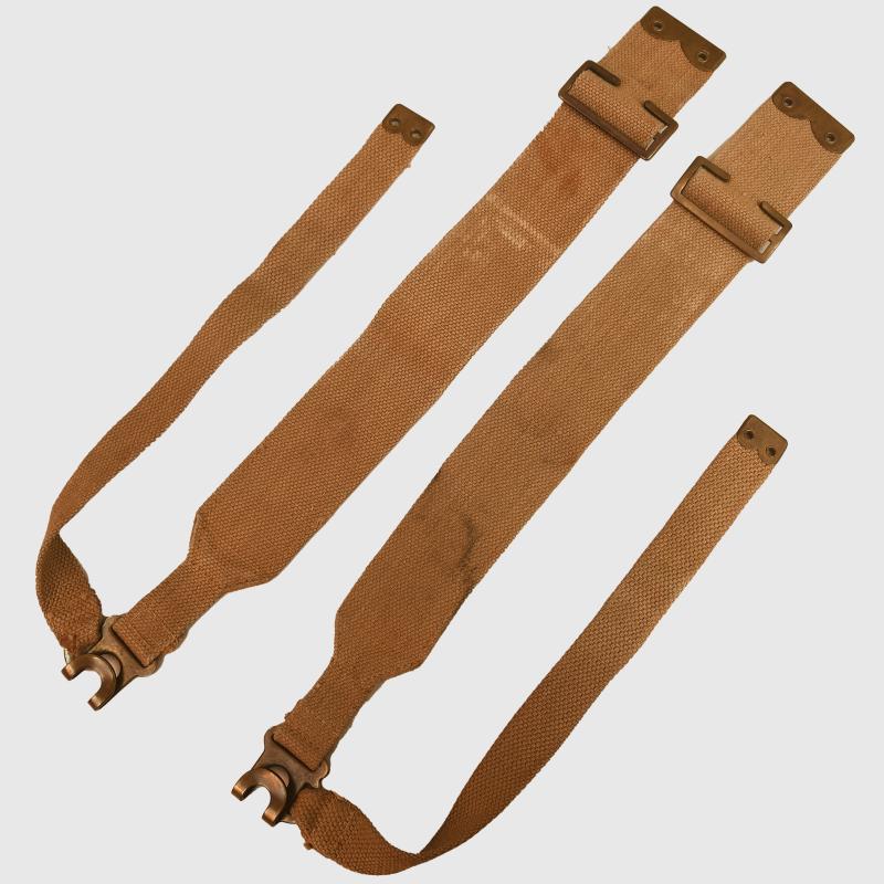 BRITISH WWII 1940 & 1941 DATED L STRAPS.