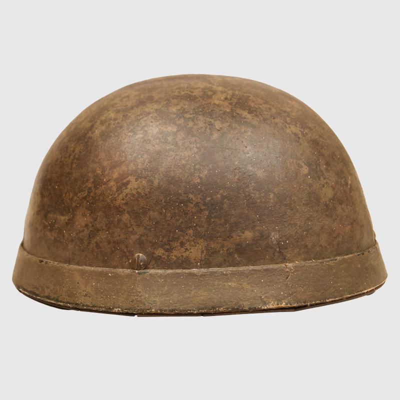 BRITISH WWII FIBRE RIM PARATROOPER HELMET.