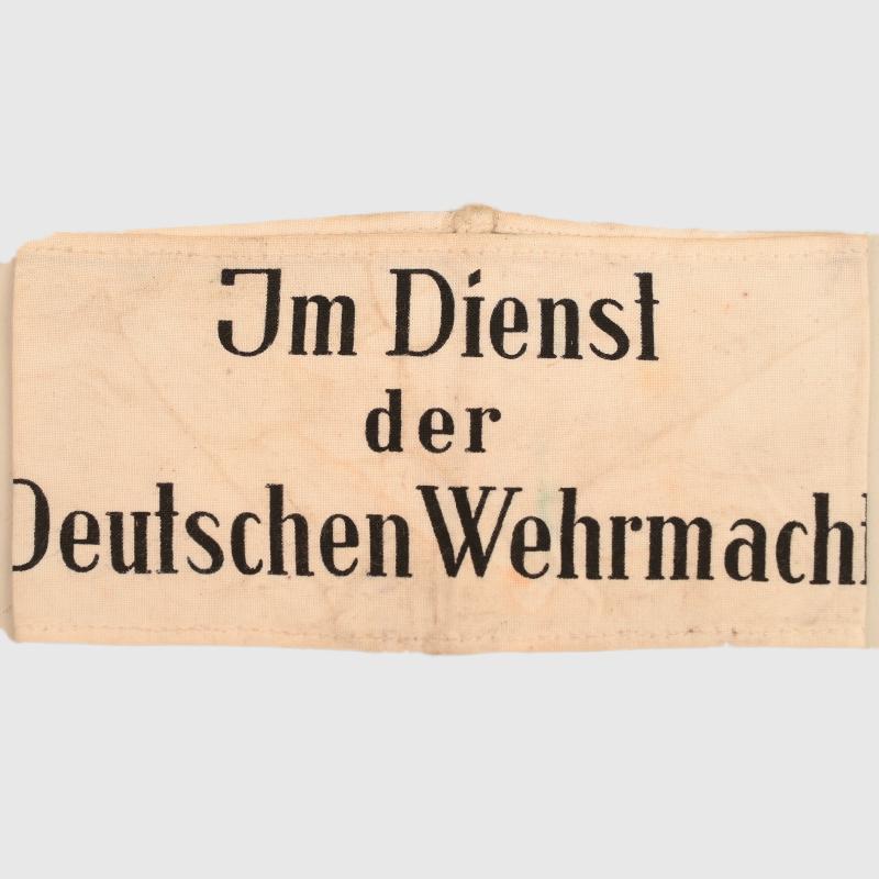 GERMAN WWII IM DIENST DER DEUTSCHE WEHRMACHT ARMBAND.