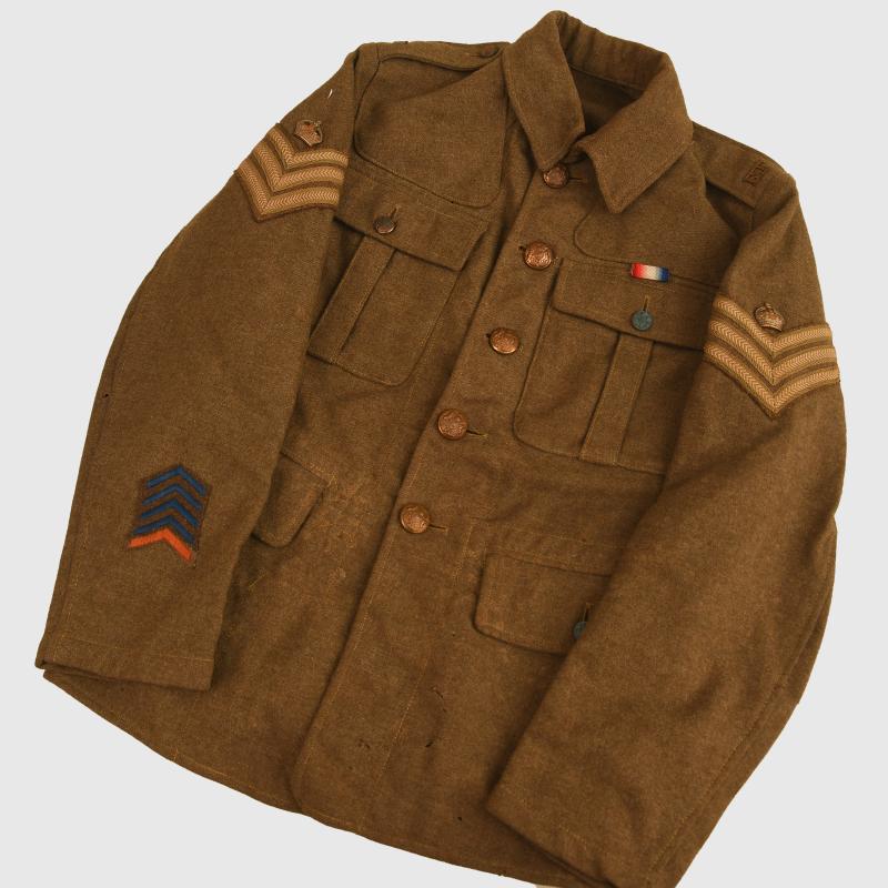 BRITISH WWI ROYAL FUSILIERS ENLISTED RANKS TUNIC.