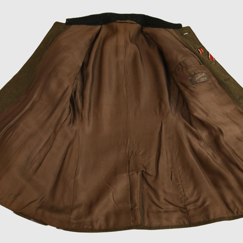 GERMAN WWII MOUNTAIN TROOP OFFICERS UNIFORM, IDENTIFIED.