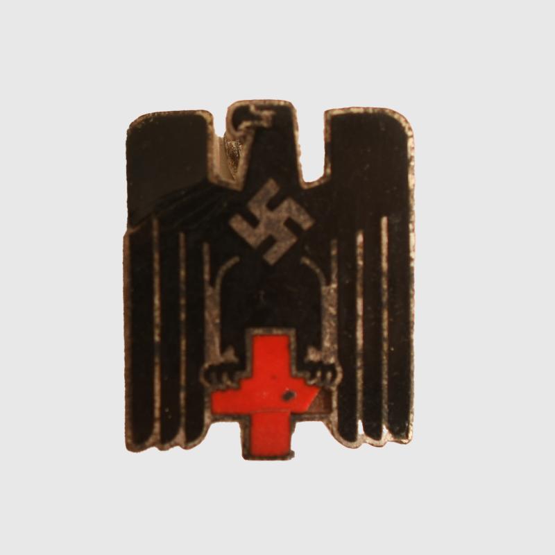 GERMAN WWII RED CROSS CAP INSIGNIA.
