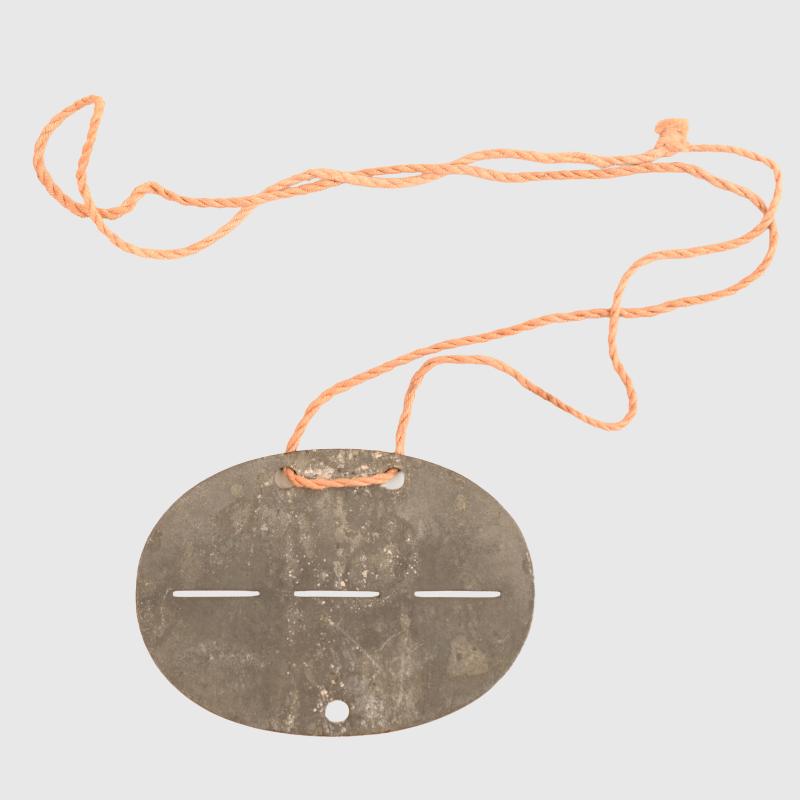 GERMAN WWII LUFTWAFFE FEMALE HELPER ID DISC.