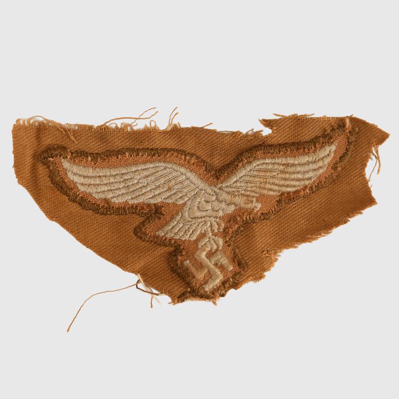 GERMAN WWII LUFTWAFFE TROPICAL TUNIC BREAST EAGLE.