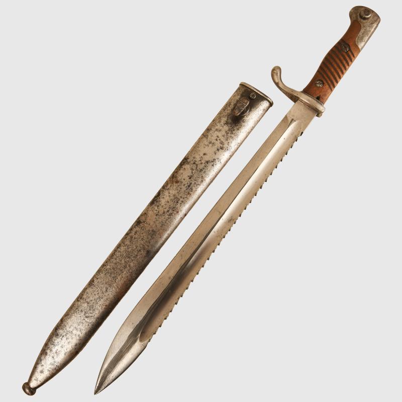 GERMAN WWI SAW BACK BAYONET.