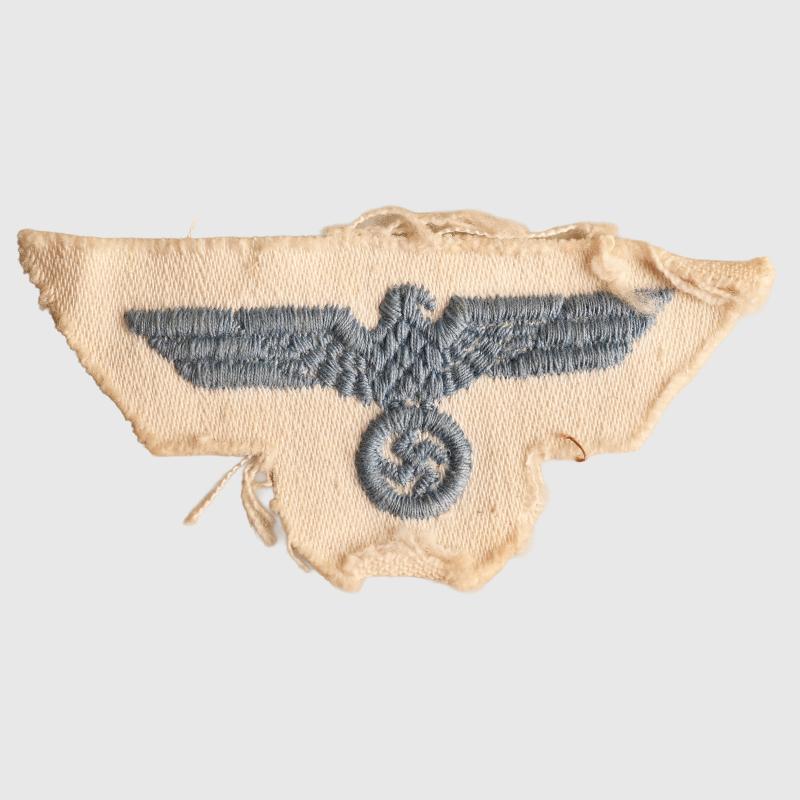 GERMAN WWII KRIEGSMARINE WHITE SUMMER OVERSEAS CAP EAGLE.