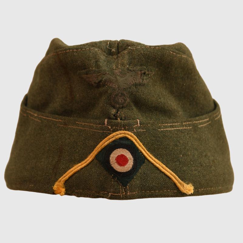 GERMAN WWII M.38 ARMY SIGNALS OVERSEAS CAP.